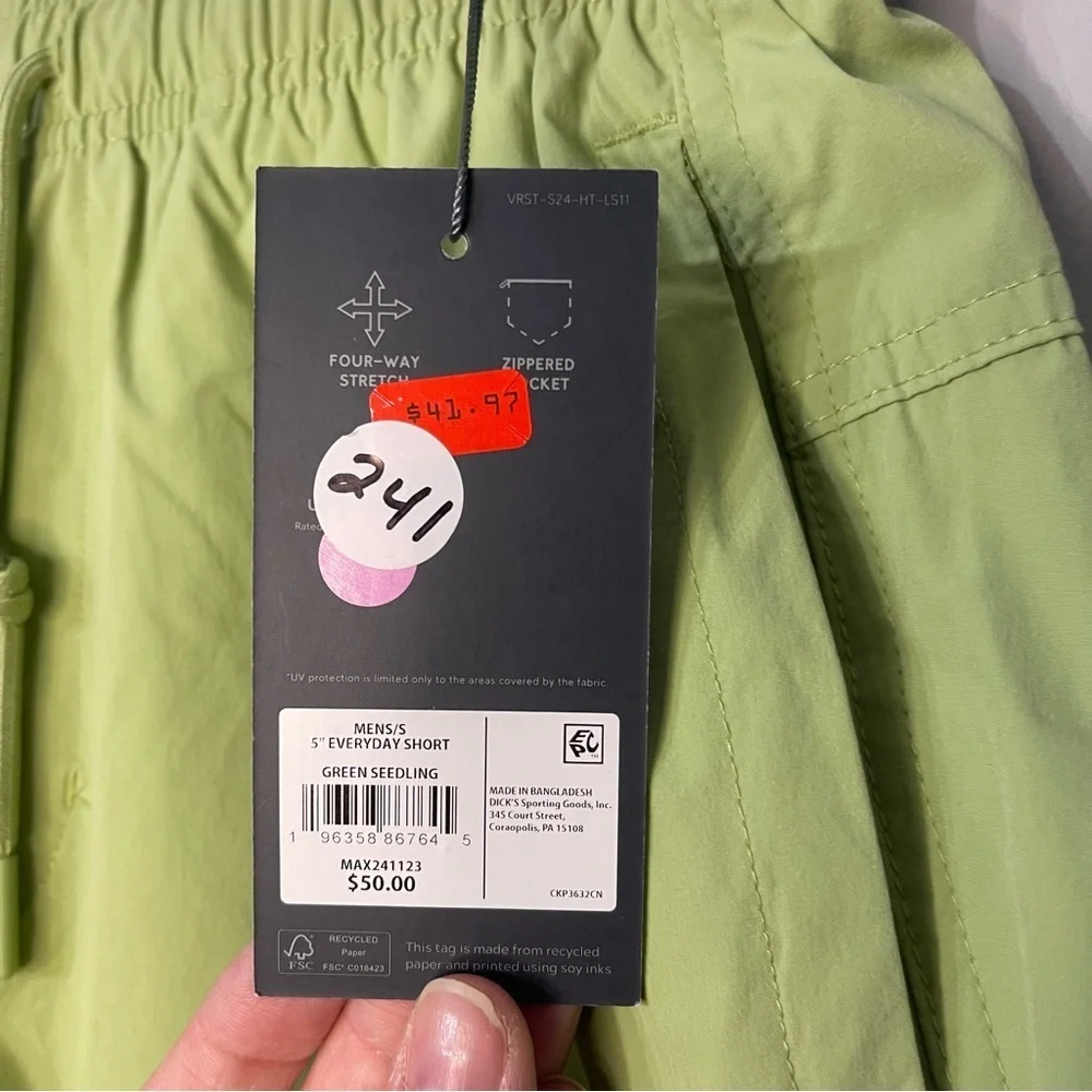 VRST Men's Green Seedling Everyday Shorts Size Small